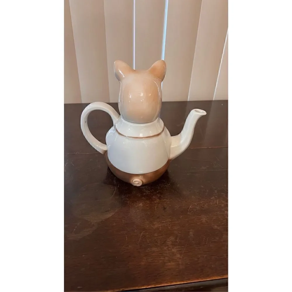 Master Piggy Tony Wood Novelty Tea Pot